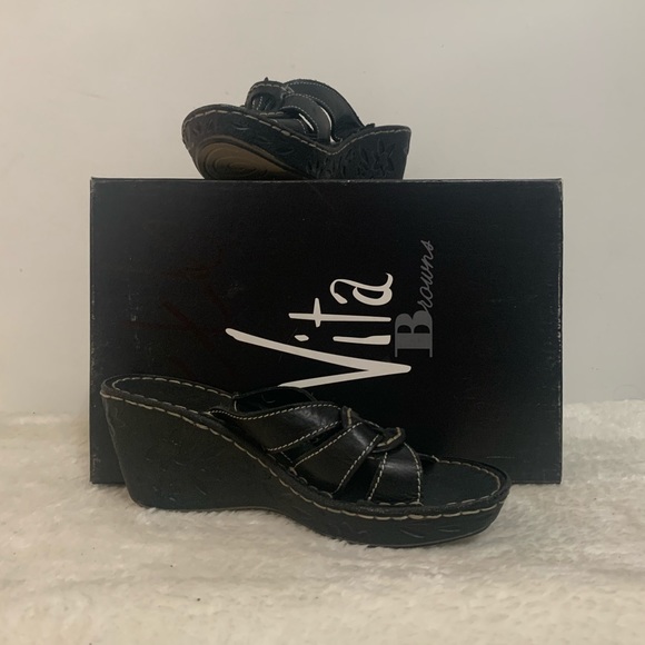 Browns Vita Leather Wedge Sandal - Picture 2 of 8